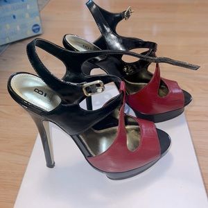Bakers shoes red and black platform pumps size 7.5